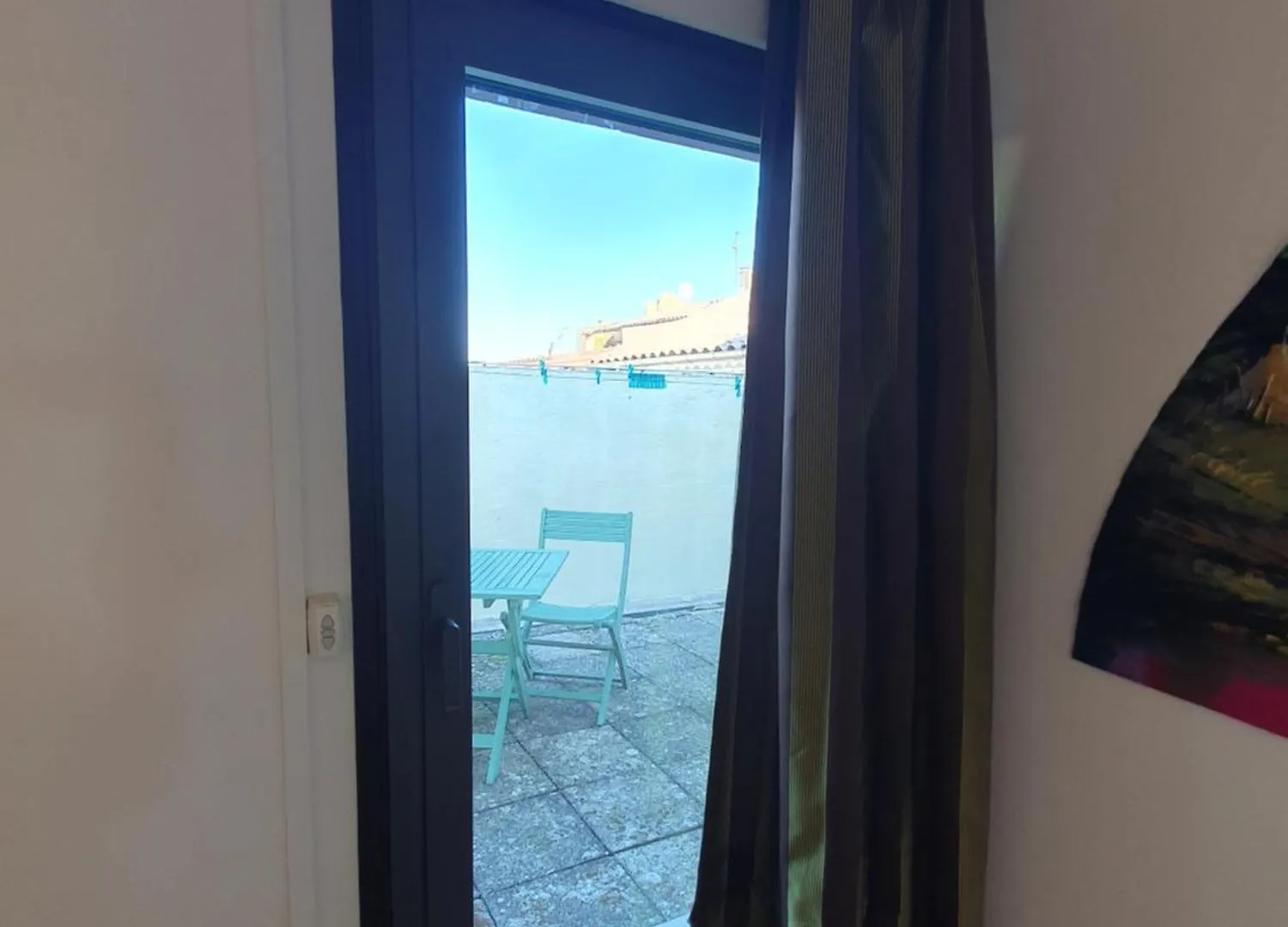 Apartment Appartement 3 Chambres Avec Grande Terrasse Dans Le Centre De Pernes Les Fontaines